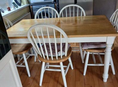 Stunning Very Solid 5Ft Wooden Kitchen Dining Table - Can Deliver
