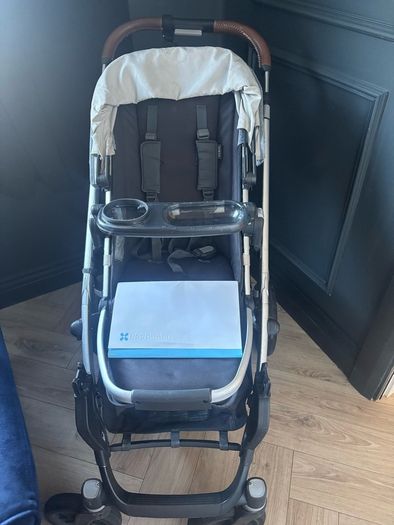 Uppababy Vista V2 Travel System