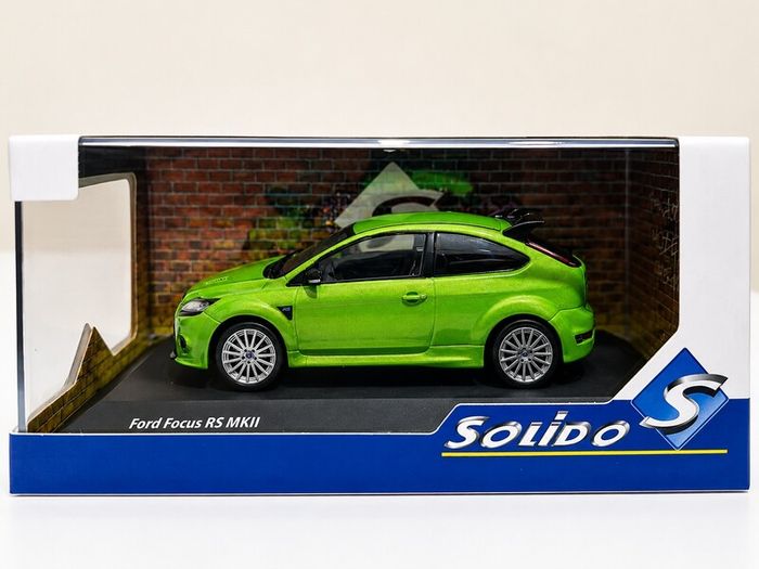 Ford Focus RS MKII  1 43 Scale