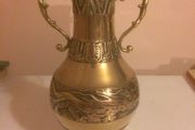brass vase heavy high detail free postage