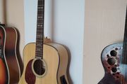 Hohner HW640 left handed