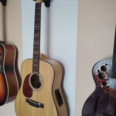 Hohner HW640 left handed
