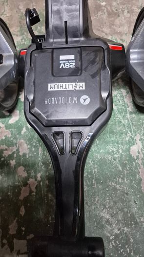 Motocaddy Trolley and Titleist Waterproof Bag