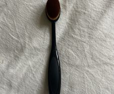 make up brush