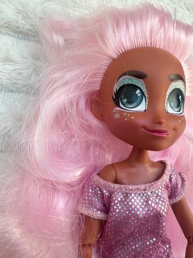 Hairdorables Hairmazing Prom Perfect Fashion Doll WIllow Just Play Pink Hair Used Please see photos