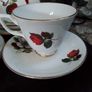 Regina 21 piece China Teaset Image 7