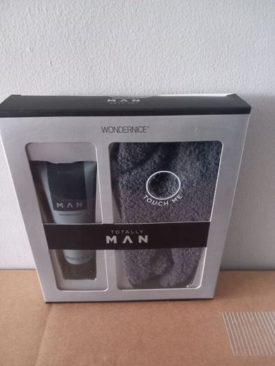 Set of 2 Brand New Mens Gift Sets