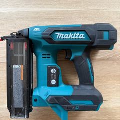 Makita DBN501Z 18V LXT 18 Gauge Brad Nailer Brand New (Never Used)