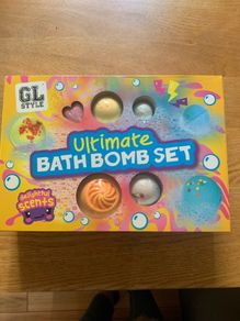 Bath bombs