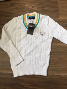 BNWT Jumper 3-4
