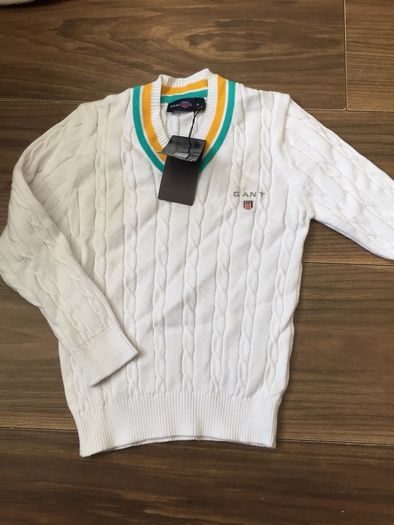 BNWT Jumper 3-4