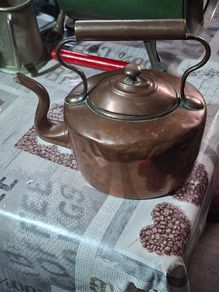 Beautiful Antique Hand Hammered Copper Kettle with Brass accents, Postage available or Collection,