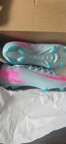 Nike vapor 16 pro