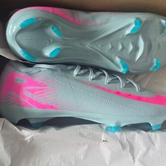 Nike vapor 16 pro