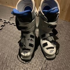 Nordica Ski Boots 8