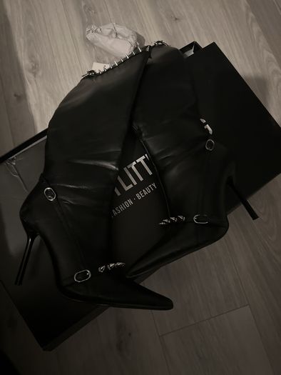 boots