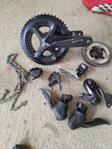 11 speed Di2 full groupset plus power meter