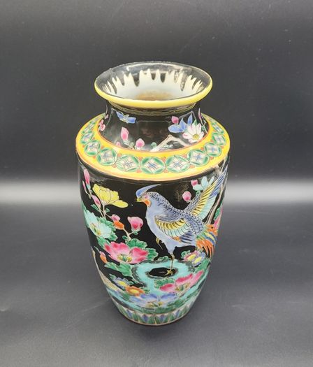 Antique Japanese 19th Century Vase Oriental Hand Painted