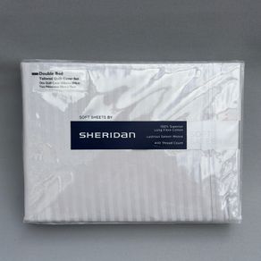 Sheridan Tailored Quilt Cover Set  ( double bed ) As New
