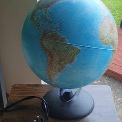 Light up Globe