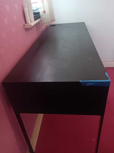 Black desk