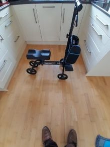 Deluxe Knee walker