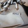 Fashion trainers     size 4 Image 4