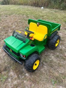 Kids John Deere Gator