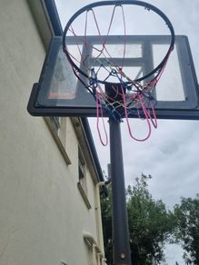 basketball post