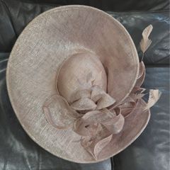 Metallic Blush Disc Shape Fascinator