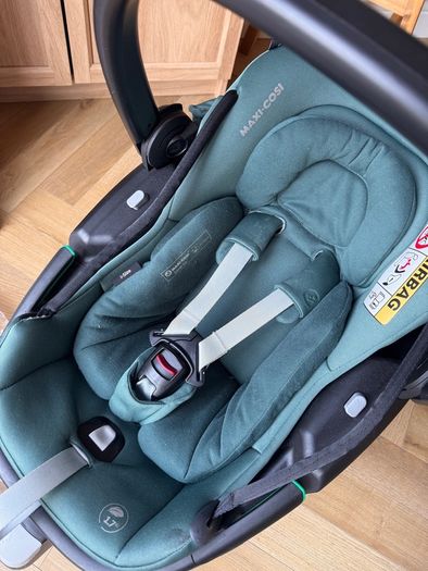 Maxi Cosi Coral car seat