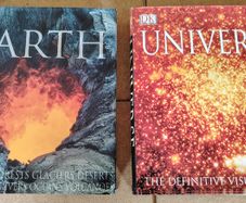DK Universe & Earth Hardcover Bundle  Large Definitive Visual Guides
