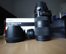 Sigma 70-200mm f20.8 DG OS HSM Lens