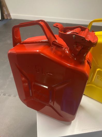 Petrol can Jerry can - Job lot of 6 cans