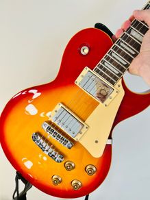 Electric Guitar + Amp & Accessories