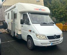 NI 2003 Automatic Mercedes C.I. 2.7 CDI Fixed-Bed