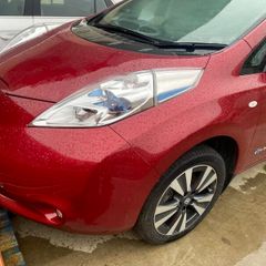2016 Nissan Leaf for breaking
