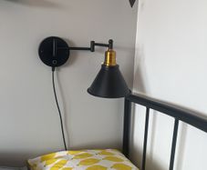 2 Wall Lights with plugs