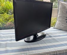 22" Samsung TV