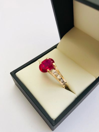Brand New 10ct Yellow Gold Ruby Solitaire Ring