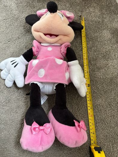 Genuine large Minnie Mouse form London Disney shop