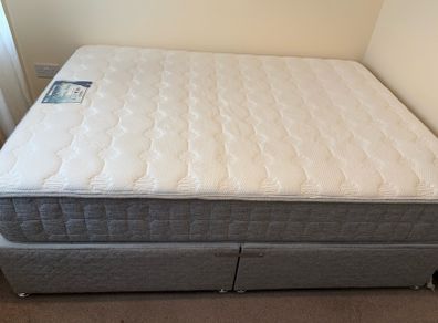 High Quality Double Bed & Matress