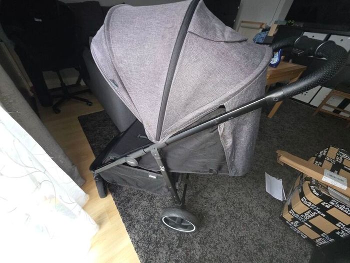 Baby stroller