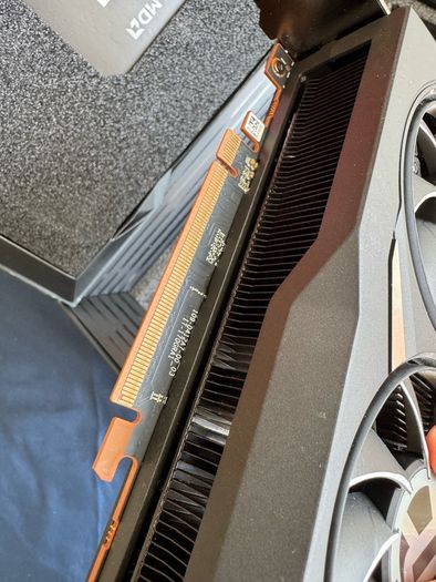 AMD RX 6800XT Midnight Black Edition (For Parts)