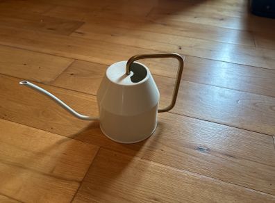 watering can