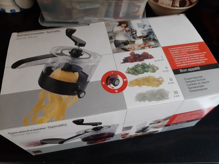 Spiral slicer