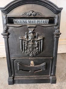 Cast iron letter box