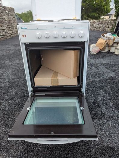 Cooker