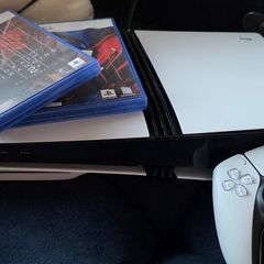 PS5 Pro with disc drive + 2 games