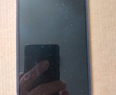 Samsung Galaxy Note 4, Model SM-N910F, in excellent cosmetic condition, not powering on, Battery looks a little swollen, so may need new battery